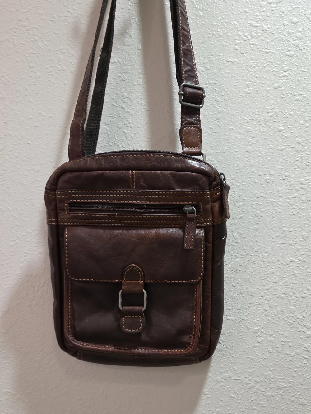 Jack Georges Classic Brown Leather Crossbody Bag for Men